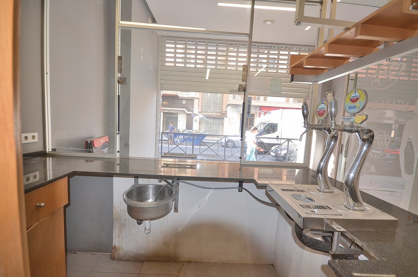 Commercial property in Torrevieja, Alicante, Spain 200 sq.m. No. 177509