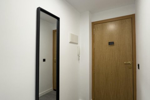 Apartamento en venta en Torrevieja, Alicante, España 2 dormitorios, 82 m2 No. 177504 - foto 4