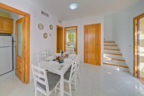 Bungalowi myytävänä Calpe, Alicante, Espanja, 3 makuuhuonetta, 100 m2 No. 166134 - kuva 6