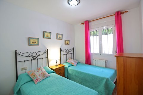 Bungalowi myytävänä Calpe, Alicante, Espanja, 3 makuuhuonetta, 137 m2 No. 166135 - kuva 11