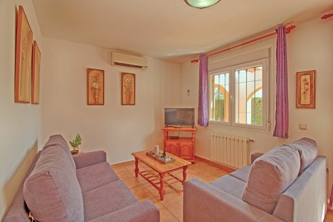 Bungalowi myytävänä Calpe, Alicante, Espanja, 3 makuuhuonetta, 137 m2 No. 166135 - kuva 9