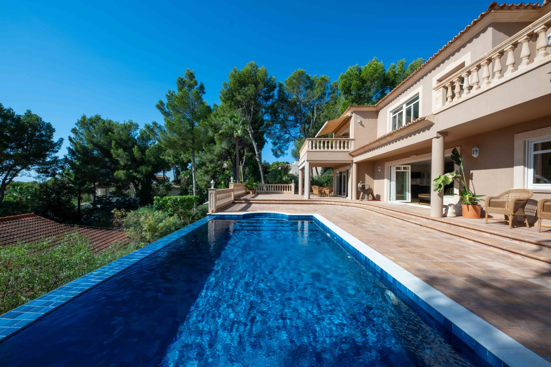 Huvila Peguera, Mallorca, Espanja 4 makuuhuonetta, 294 m2 No. 138703