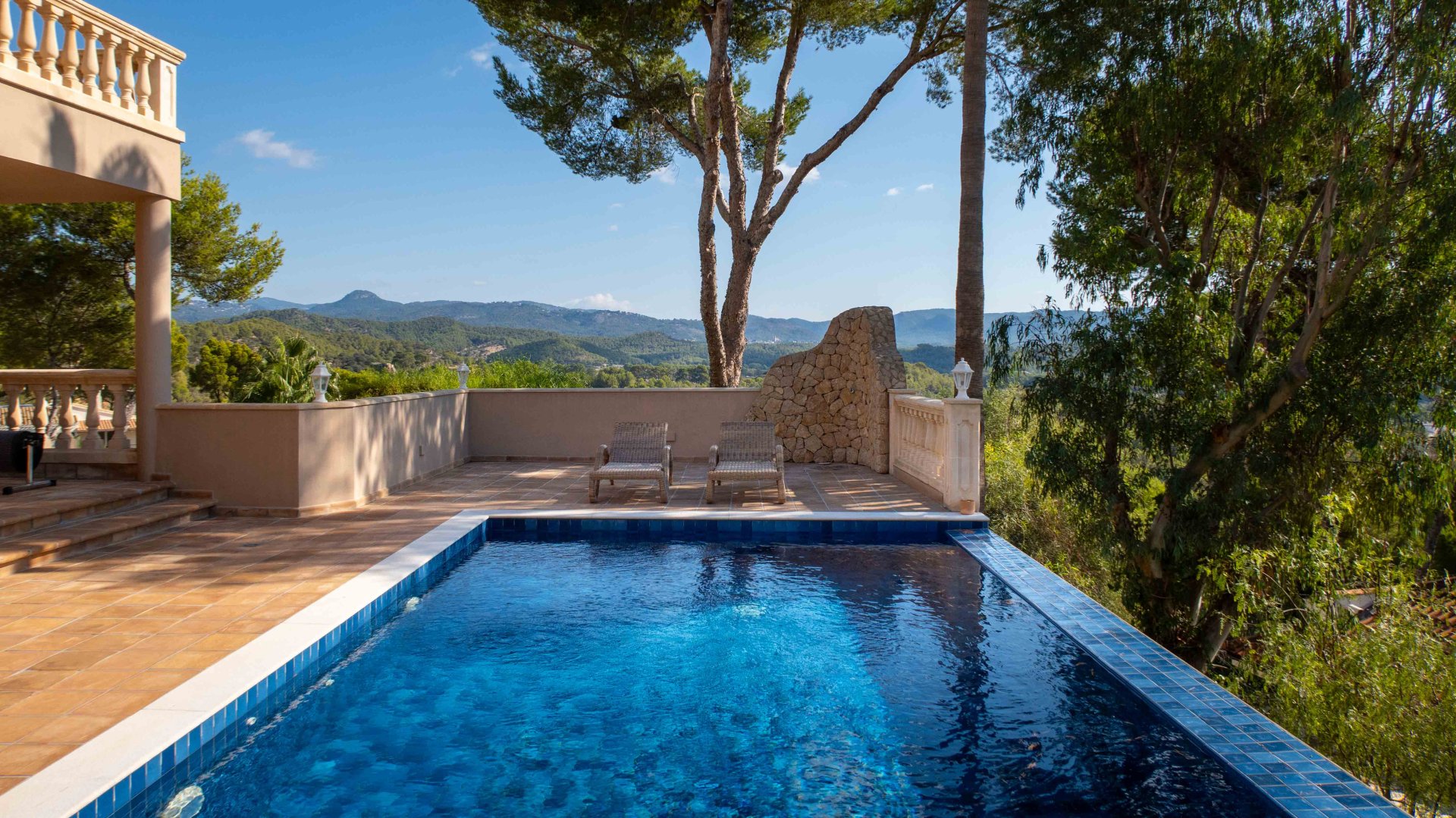 Huvila Peguera, Mallorca, Espanja 4 makuuhuonetta, 294 m2 No. 138703