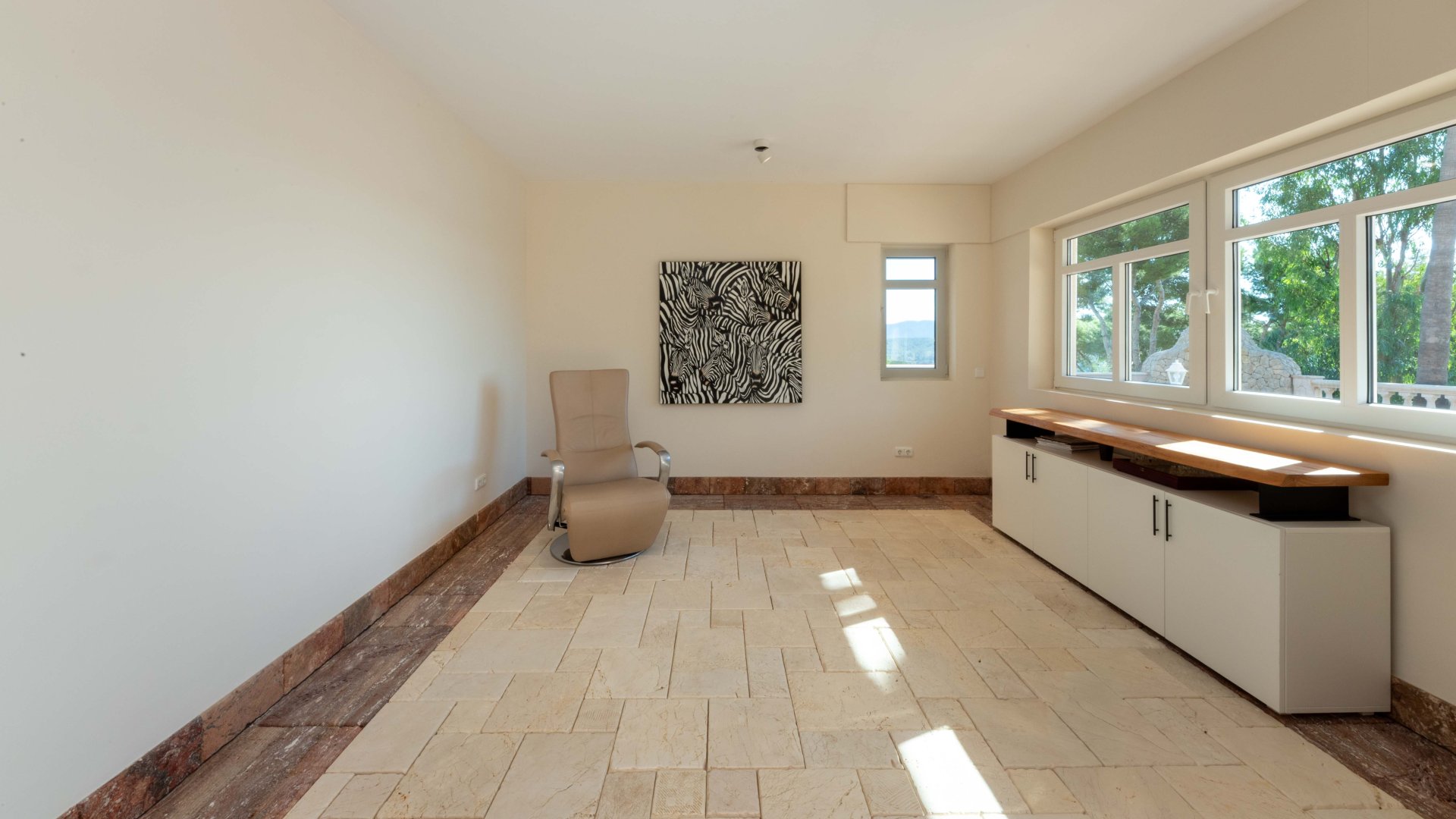 Huvila Peguera, Mallorca, Espanja 4 makuuhuonetta, 294 m2 No. 138703