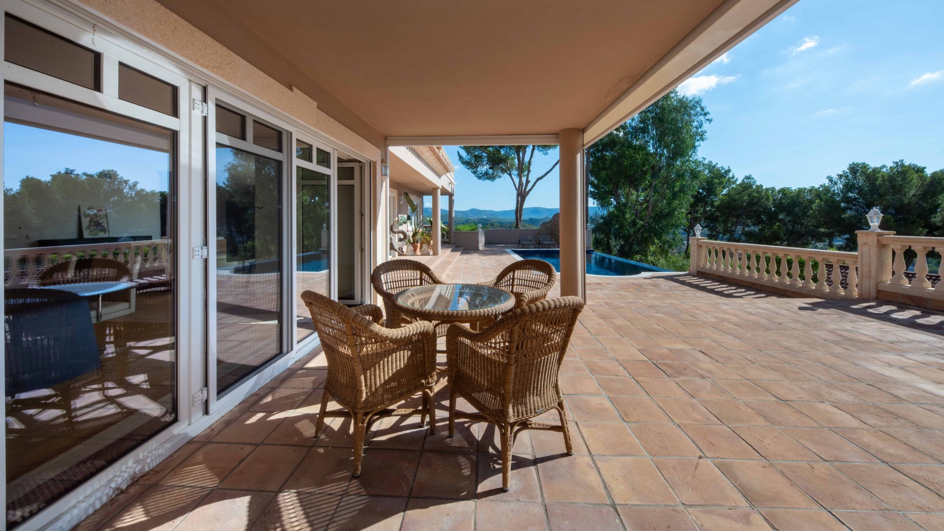 Huvila Peguera, Mallorca, Espanja 4 makuuhuonetta, 294 m2 No. 138703