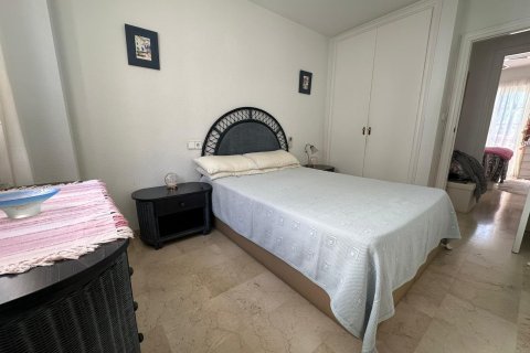 Kaupunkipientalo myytävänä Alicante, Espanja, 2 makuuhuonetta, 119 m2 No. 147597 - kuva 18