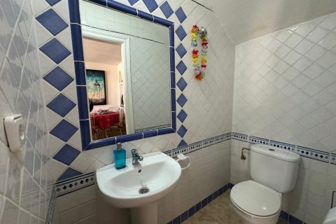 Kaupunkipientalo myytävänä Alicante, Espanja, 2 makuuhuonetta, 119 m2 No. 147597 - kuva 10