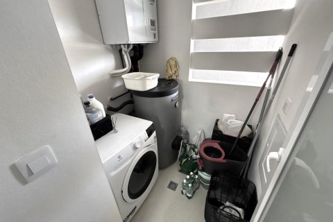 Huoneisto myytävänä Playa Flamenca II, Alicante, Espanja, 2 makuuhuonetta, 75 m2 No. 147598 - kuva 11