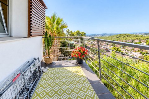 Villa for sale in Sitges, Barcelona, Spain 4 bedrooms, 215 sq.m. No. 196230 - photo 25