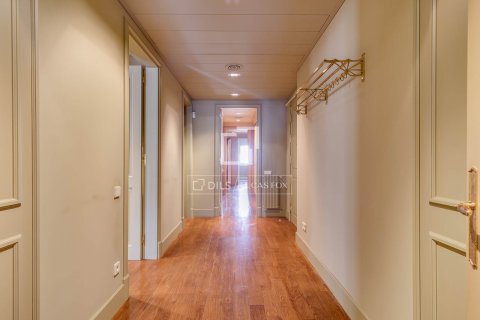 Dzīvoklis pārdošanā Barcelona, Spānijā 4 istabas, 256 m2 Nr. 196229 - attēls 29