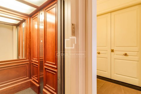Dzīvoklis pārdošanā Barcelona, Spānijā 4 istabas, 256 m2 Nr. 196229 - attēls 11