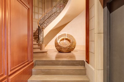 Dzīvoklis pārdošanā Barcelona, Spānijā 4 istabas, 256 m2 Nr. 196229 - attēls 8