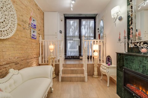 Dzīvoklis pārdošanā Barcelona, Spānijā 2 istabas, 92 m2 Nr. 196233 - attēls 4