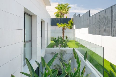 Huoneisto myytävänä Molina de Segura, Murcia, Espanja, 3 makuuhuonetta, 105 m2 No. 146681 - kuva 9