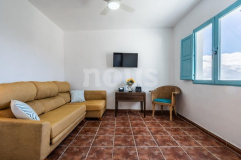 House à vendre Granadilla, Tenerife, Espagne, 6 chambres, 160 m2 No. 109848 - photo 27