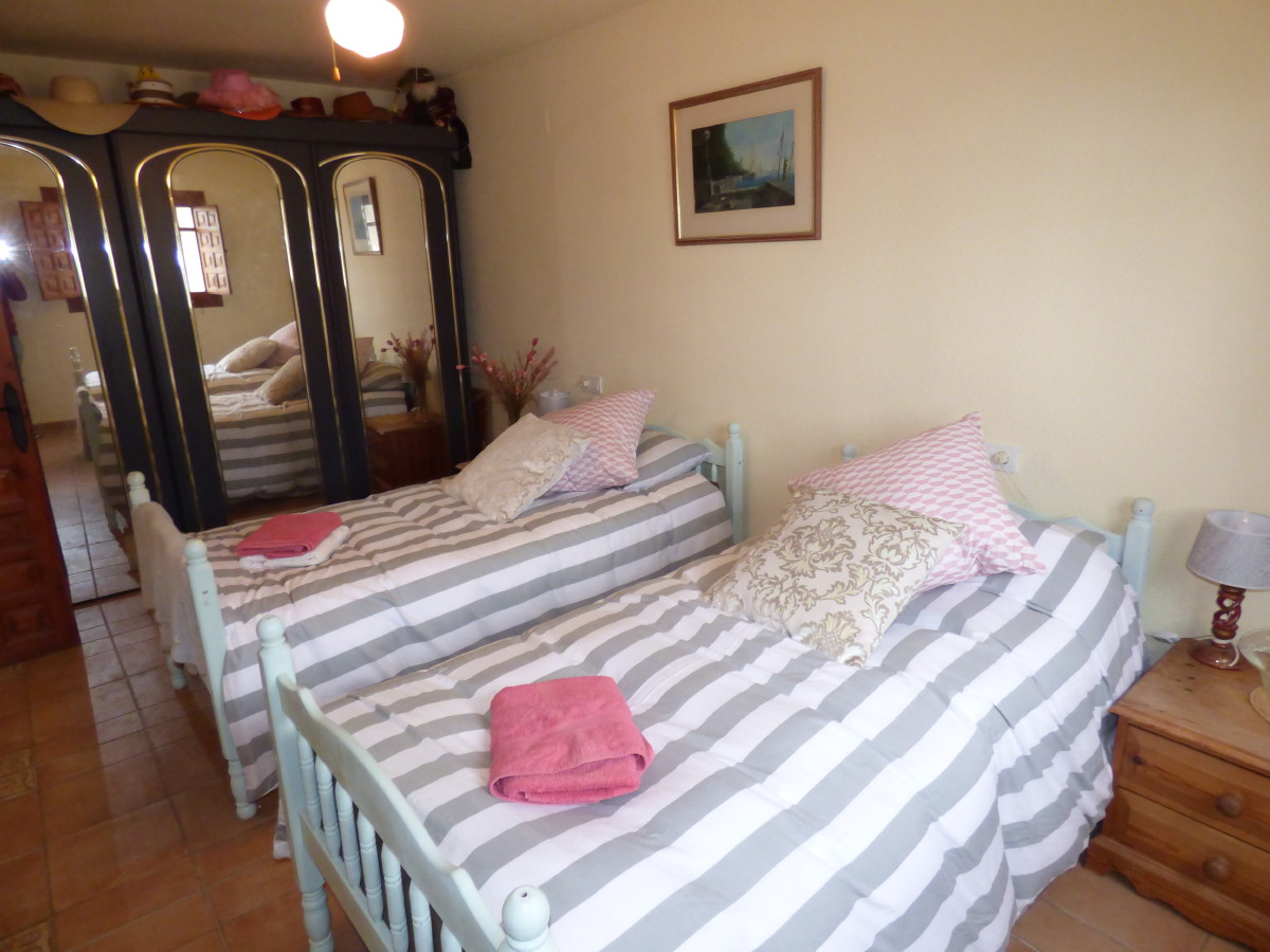 Villa in Orxeta, Alicante, Spain 3 bedrooms, 140 sq.m. No. 192493
