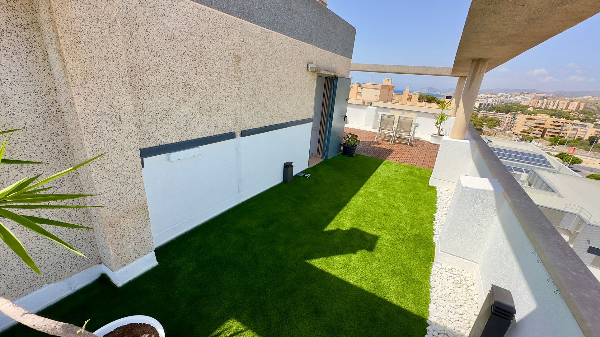 Appartamento a Villajoyosa, Alicante, Spagna 2 camere da letto, 160 mq. N° 192494