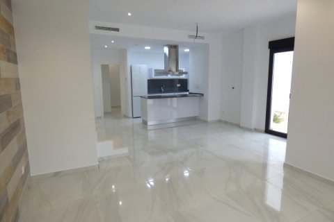 Villa for sale in Polop, Alicante, Spain 3 bedrooms, 150 sq.m. No. 192490 - photo 14