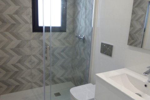 Villa for sale in Polop, Alicante, Spain 3 bedrooms, 150 sq.m. No. 192490 - photo 5