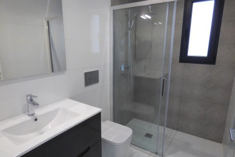 Villa for sale in Polop, Alicante, Spain 3 bedrooms, 150 sq.m. No. 192490 - photo 6