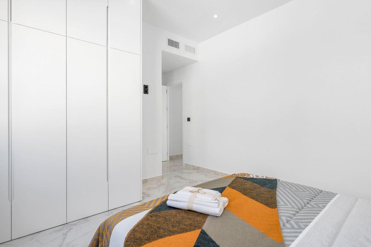 Huvila Benijofar, Alicante, Espanja 3 makuuhuonetta, 133 m2 No. 96654