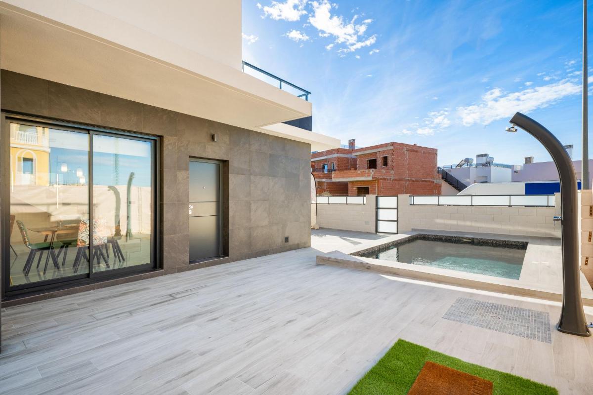 Huvila Benijofar, Alicante, Espanja 3 makuuhuonetta, 133 m2 No. 96654