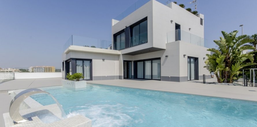 Villa en Campoamor, Alicante, España 3 dormitorios, 193 m2 No. 165026