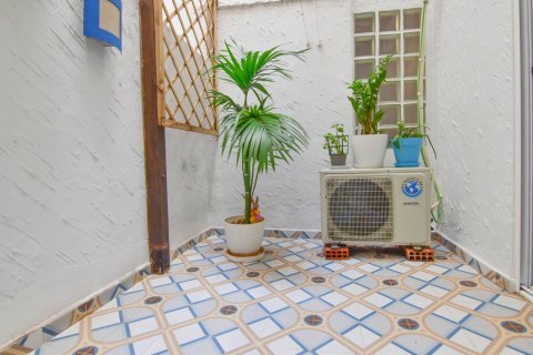 Wohnung zum Verkauf in Valencia, Spanien 3 Schlafzimmer, 75 m2 Nr. 144242 - Foto 7