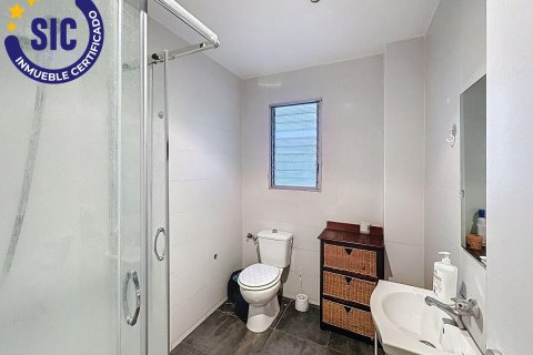 Apartment for sale in Valencia, Spain 4 bedrooms, 82 sq.m. No. 144243 - photo 7