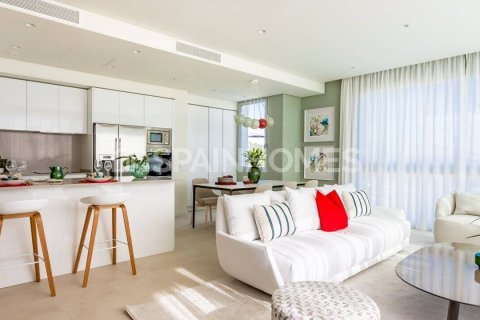 Продажа квартиры Бенахавис, Малага, Испания 2 спальни, 109м2 №74082 - фото 26