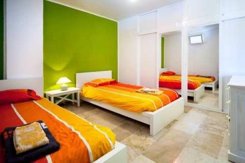 Huoneisto vuokrattavana Port Adriano, Mallorca, Espanja, 2 makuuhuonetta, 60 m2 No. 139231 - kuva 7