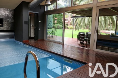 Māja pārdošanā Sant Vicenc De Montalt, Barcelona, Spānijā 7 istabas, 738 m2 Nr. 152888 - attēls 16