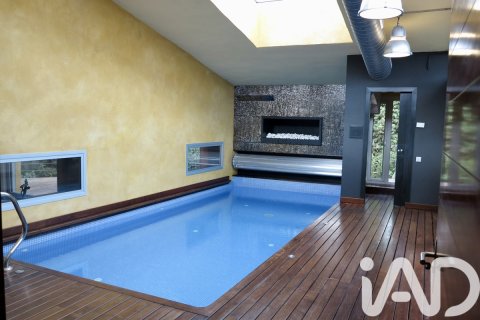 Māja pārdošanā Sant Vicenc De Montalt, Barcelona, Spānijā 7 istabas, 738 m2 Nr. 152888 - attēls 17