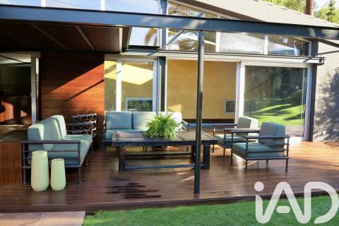 Māja pārdošanā Sant Vicenc De Montalt, Barcelona, Spānijā 7 istabas, 738 m2 Nr. 152888 - attēls 18