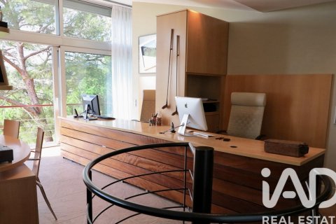 Māja pārdošanā Sant Vicenc De Montalt, Barcelona, Spānijā 7 istabas, 738 m2 Nr. 152888 - attēls 20