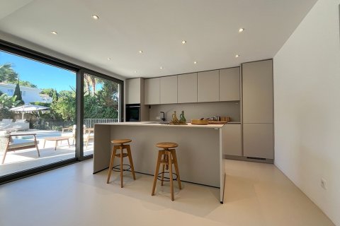 Villa zum Verkauf in Santa Ponsa, Mallorca, Spanien 4 Schlafzimmer, 235 m2 Nr. 148147 - Foto 14