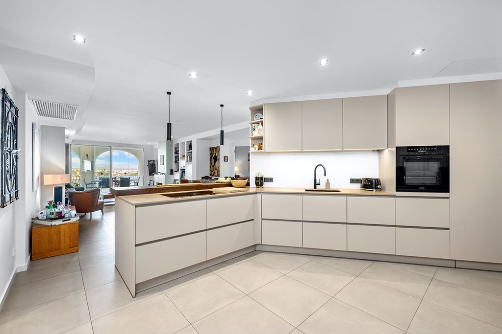 Apartamento en Bendinat, Mallorca, España 3 dormitorios, 138 m2 No. 148145