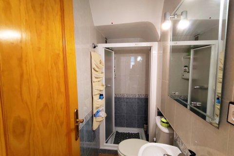Townhouse for sale in Torrevieja, Alicante, Spain 6 bedrooms, 88 sq.m. No. 190150 - photo 11