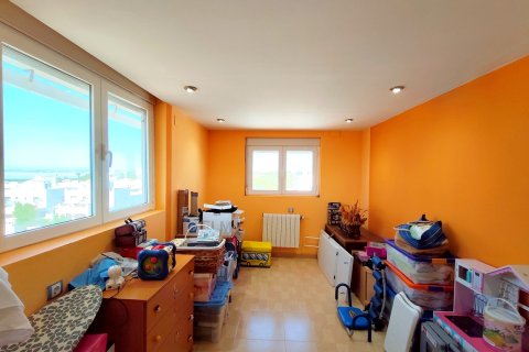 Townhouse for sale in Torrevieja, Alicante, Spain 6 bedrooms, 88 sq.m. No. 190150 - photo 25