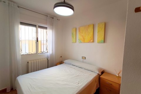 Townhouse for sale in Torrevieja, Alicante, Spain 6 bedrooms, 88 sq.m. No. 190150 - photo 9