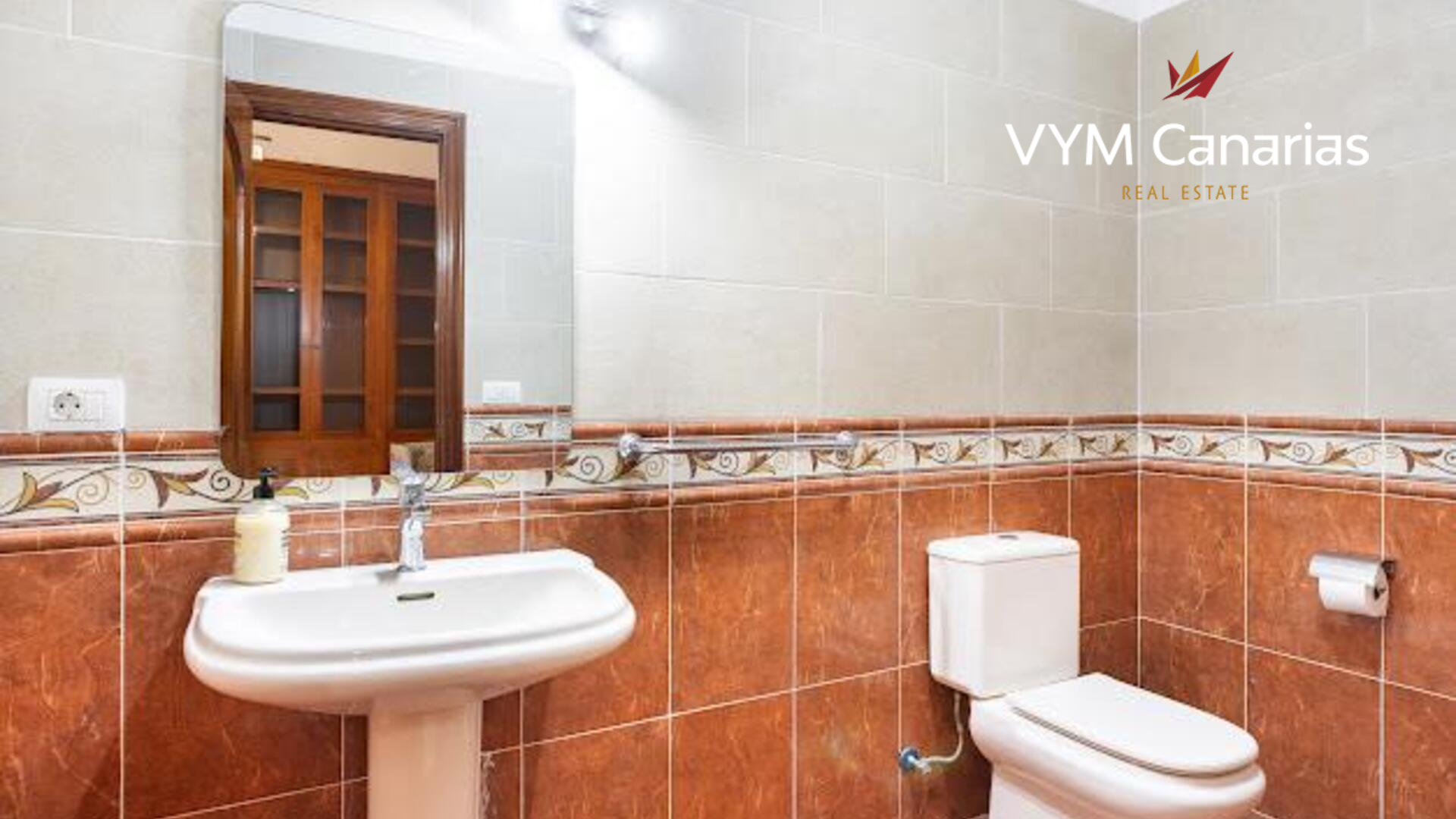 Villa in El Sauzal, Tenerife, Spain 7 bedrooms, 780 sq.m. No. 179441
