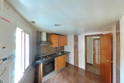 Wohnung zum Verkauf in Badalona, Barcelona, Spanien 3 Schlafzimmer, 78 m2 Nr. 191397 - Foto 6