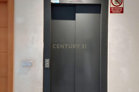 Apartamento en venta en Malgrat de Mar, Barcelona, España 4 dormitorios, 90 m2 No. 191400 - foto 10