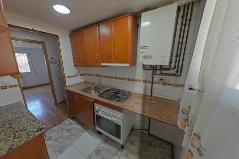Wohnung zum Verkauf in Barcelona, Spanien 3 Schlafzimmer, 61 m2 Nr. 191401 - Foto 5