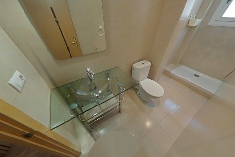 Wohnung zum Verkauf in Barcelona, Spanien 3 Schlafzimmer, 61 m2 Nr. 191401 - Foto 16