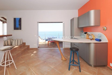 Willa w Lloret de Mar, Girona, Hiszpania 5 sypialni, 284 mkw. nr 176813 – zdjęcie 9
