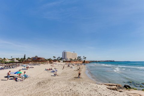 Villa till salu Orihuela, Alicante, Spanien 3 sovrum, 203 kvm. Nr. 139417 - foto 6