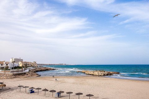 Villa till salu Orihuela, Alicante, Spanien 3 sovrum, 203 kvm. Nr. 139417 - foto 12