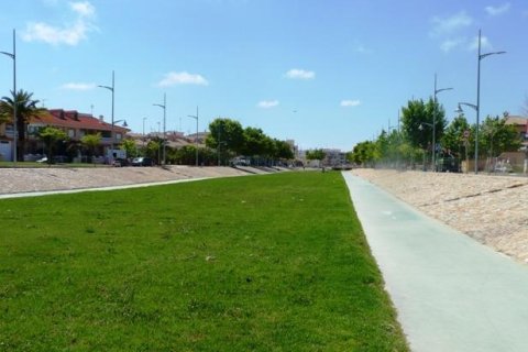Radhus till salu Pilar de la Horadada, Alicante, Spanien 3 sovrum, 114 kvm. Nr. 139418 - foto 13