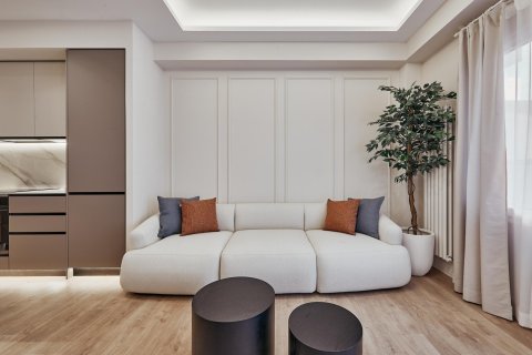 Apartamento en Madrid, España 2 dormitorios, 78 m2 No. 179872